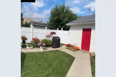 2418 4th Ave E, Hibbing, MN 55746 - Photo 46