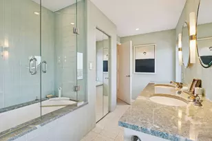 110 Bank St SE, Minneapolis, MN 55414 - Photo 24