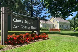 110 Bank St SE, Minneapolis, MN 55414 - Photo 88