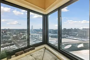 110 Bank St SE, Minneapolis, MN 55414 - Photo 6