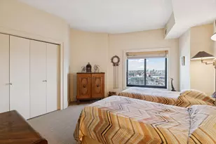 110 Bank St SE, Minneapolis, MN 55414 - Photo 26