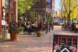 110 Bank St SE, Minneapolis, MN 55414 - Photo 76