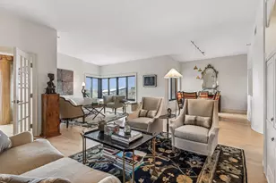 110 Bank St SE, Minneapolis, MN 55414 - Photo 2