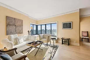 110 Bank St SE, Minneapolis, MN 55414 - Photo 8