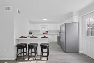 8237 1st Ave S, Bloomington, MN 55420 - Photo 4