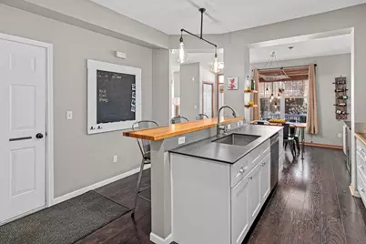 9620 Washington Boulevard #1, Chanhassen, MN 55317 - Photo 14