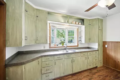 358 18th Street SW, Owatonna, MN 55060 - Photo 8