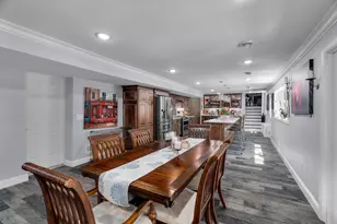 10727 Braewood Cir, Bloomington, MN 55437 - Photo 32