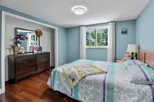 10727 Braewood Cir, Bloomington, MN 55437 - Photo 42