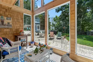 10727 Braewood Cir, Bloomington, MN 55437 - Photo 34