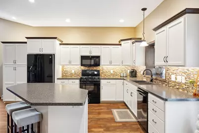 316 Lake Avenue N, Silver Lake, MN 55381 - Photo 10