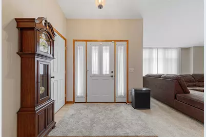 782 Churchill Drive SE, Owatonna, MN 55060 - Photo 8