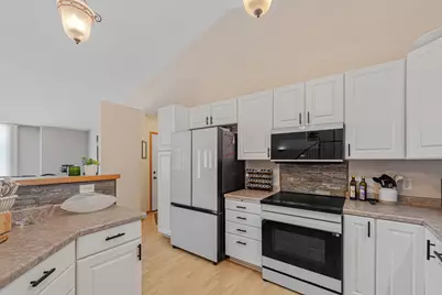 782 Churchill Drive SE, Owatonna, MN 55060 - Photo 16