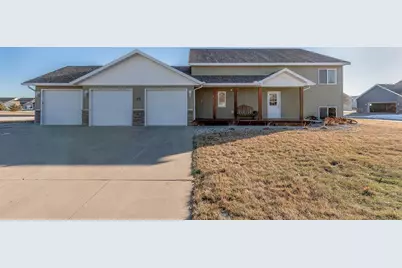 141 Chase Avenue, Nicollet, MN 56074 - Photo 2