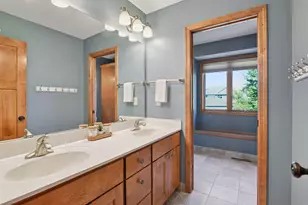 1646 Isabella Pkwy, Chaska, MN 55318 - Photo 26