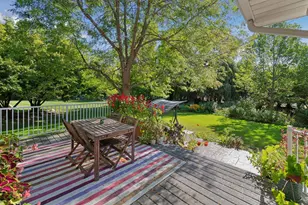 1646 Isabella Pkwy, Chaska, MN 55318 - Photo 4