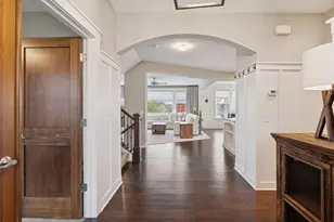 2559 Woods Dr, Victoria, MN 55386 - Photo 8