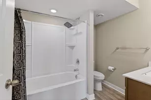 18017 Hidden Creek Trl, Lakeville, MN 55044 - Photo 28