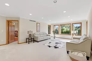 301 Plymouth Rd, Minnetonka, MN 55305 - Photo 36