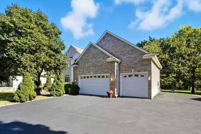 301 Plymouth Road, Minnetonka, MN 55305 - Photo 4