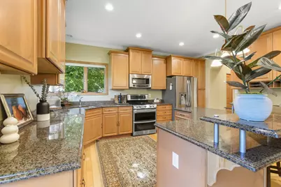 301 Plymouth Road, Minnetonka, MN 55305 - Photo 14