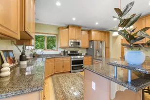 301 Plymouth Rd, Minnetonka, MN 55305 - Photo 14