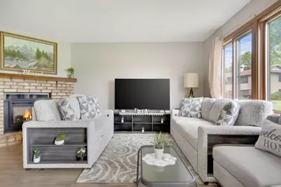 8775 Maplebrook Parkway N, Brooklyn Park, MN 55445 - Photo 12