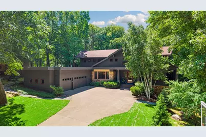 20895 Spencer Lane, Shorewood, MN 55331 - Photo 2