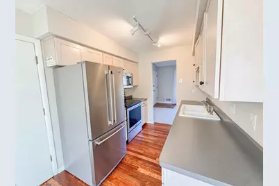 3101 Independence Avenue N, New Hope, MN 55427 - Photo 6