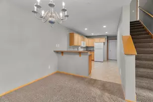 6422 Lakota Tr, Circle Pines, MN 55014 - Photo 12