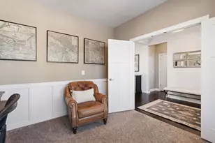 9785 Emerson Ct, Eden Prairie, MN 55347 - Photo 8