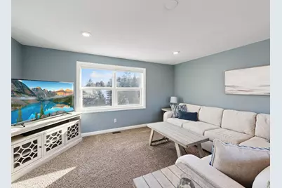 9785 Emerson Court, Eden Prairie, MN 55347 - Photo 38