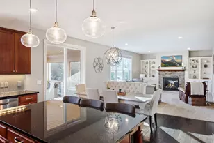 9785 Emerson Ct, Eden Prairie, MN 55347 - Photo 14