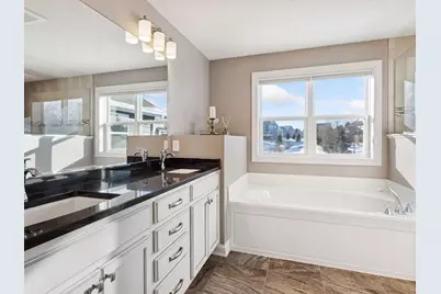 9785 Emerson Court, Eden Prairie, MN 55347 - Photo 26