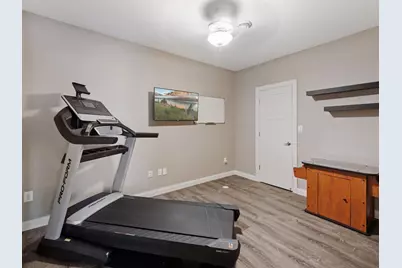 9785 Emerson Court, Eden Prairie, MN 55347 - Photo 48