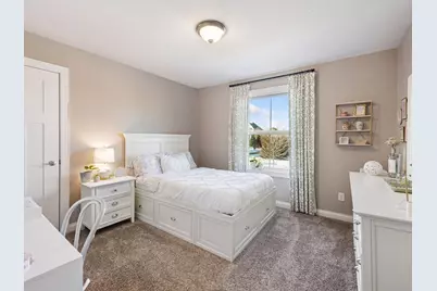 9785 Emerson Court, Eden Prairie, MN 55347 - Photo 34