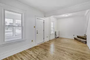 595 Hawthorne Ave E, Saint Paul, MN 55130 - Photo 4