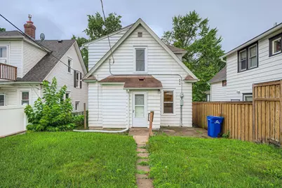 595 Hawthorne Avenue E, Saint Paul, MN 55130 - Photo 14