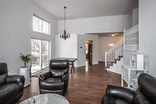 6030 Meadowood Ct, Savage, MN 55378 - Photo 10