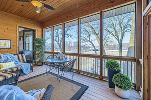 19900 Cottagewood Rd, Deephaven, MN 55331 - Photo 46