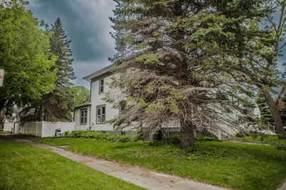 210 E 6th Street, Morris, MN 56267 - Photo 2