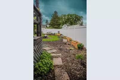 210 E 6th Street, Morris, MN 56267 - Photo 6