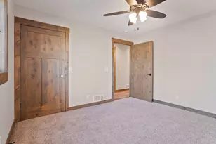 466 Coyote Way, New Richmond, WI 54017 - Photo 28