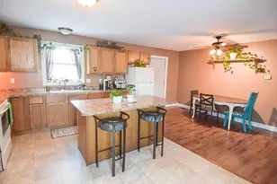 1009 Dewey Ave N, Thief River Falls, MN 56701 - Photo 10