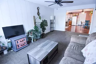 1009 Dewey Ave N, Thief River Falls, MN 56701 - Photo 14