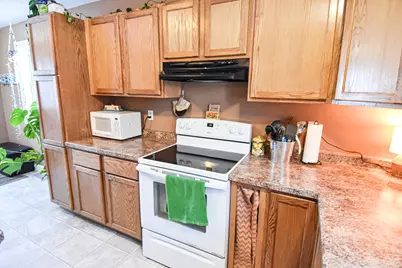 1009 Dewey Avenue N, Thief River Falls, MN 56701 - Photo 8