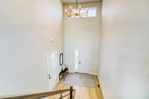 6705 32nd St S, Fargo, ND 58104 - Photo 2