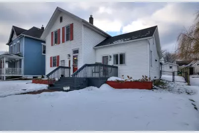 224 2nd Street E, Wabasha, MN 55981 - Photo 2