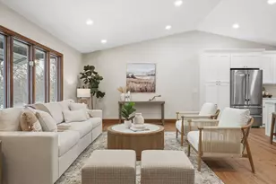 12011 Golden Acre Dr, Minnetonka, MN 55305 - Photo 8