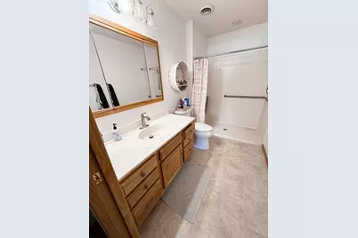 686 W River Drive, New London, MN 56273 - Photo 20